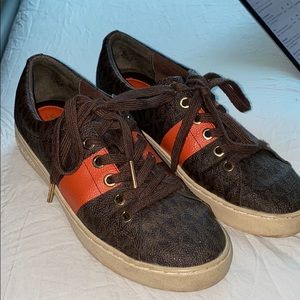 Michael Korda Sneaker : used